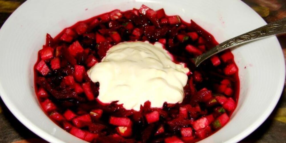 Рецепт холодного супа ботвинья из свеклы