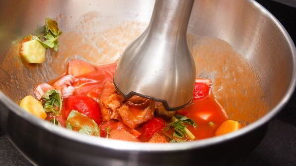 холодный томатный суп