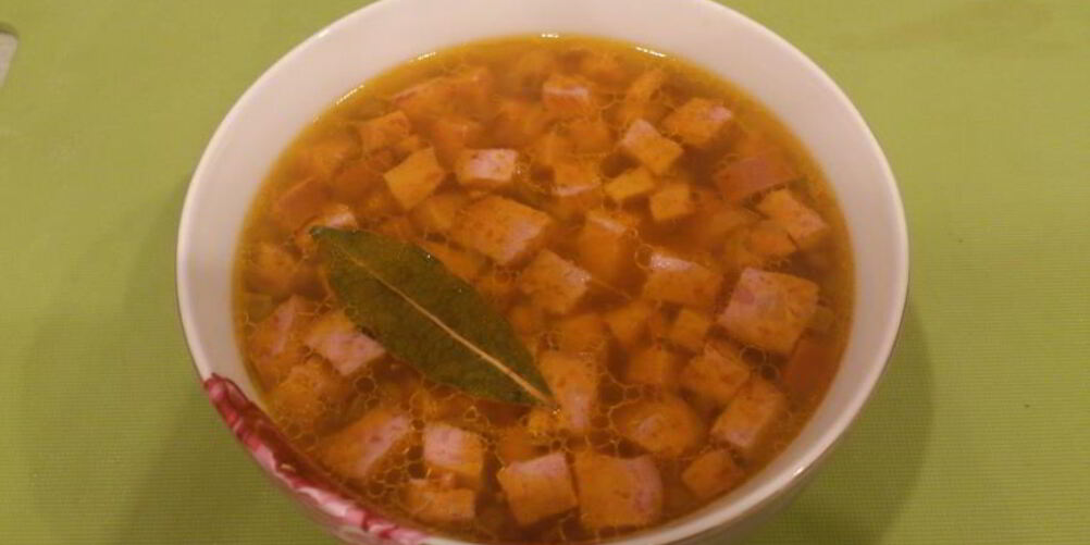 Рецепт колбасного супа