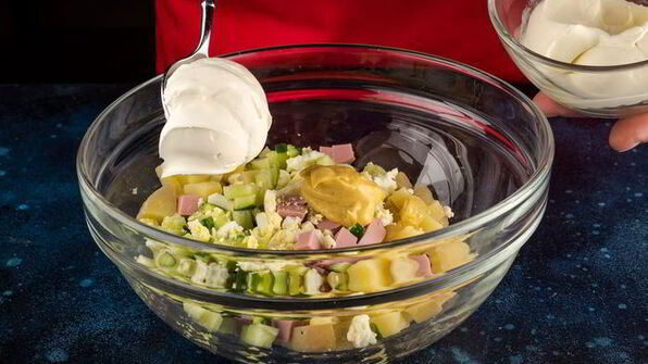 летняя окрошка на воде