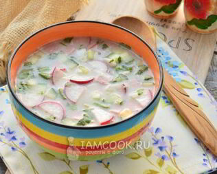 Окрошка с колбасой на уксусе