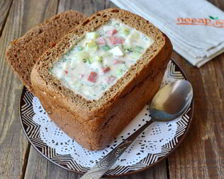 Окрошка в хлебе