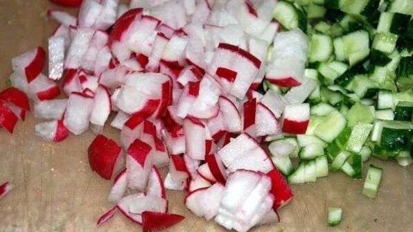 постная окрошка на квасе