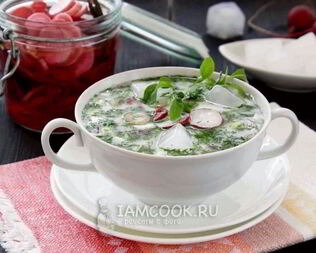 Вегетарианская окрошка на кефире и минералке