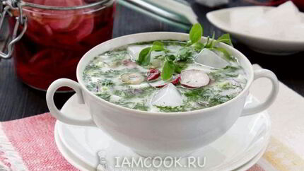 Вегетарианская окрошка на кефире и минералке