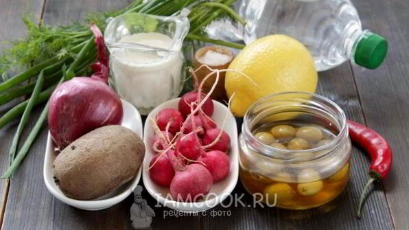 вегетарианская окрошка на кефире и минералке