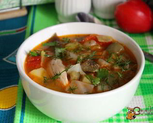 Куриный суп с осенними овощами