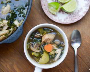 Куриный суп с овощами