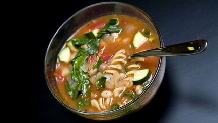 Минестроне с песто