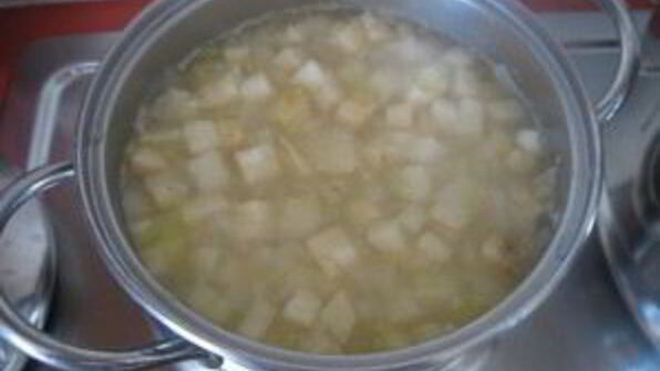 овощной крем-суп с сухариками