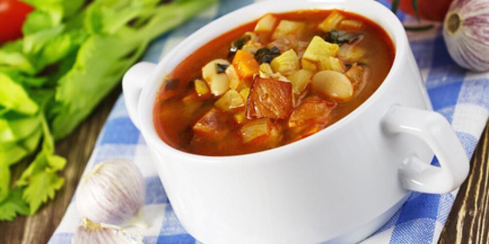 Рецепт овощного супа с копченой грудинкой