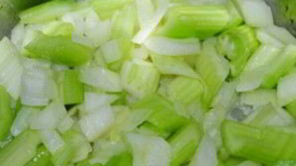 овощной суп с сельдереем