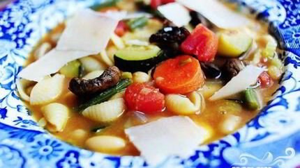 Суп минестроне с пастой