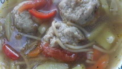 Суп с фрикадельками и овощами