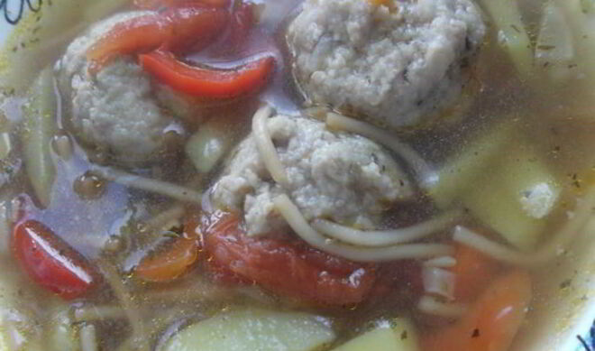 Суп с фрикадельками и овощами