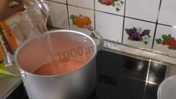 рассольник из свежих огурцов с перловкой