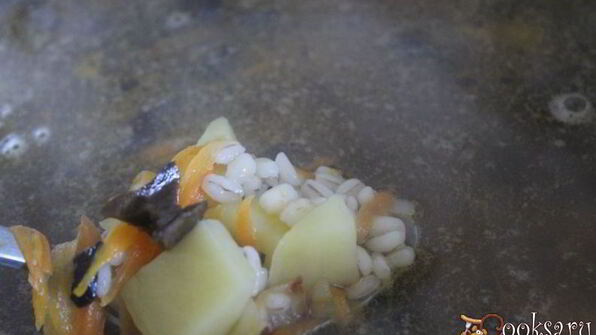 рассольник с сушеными грибами