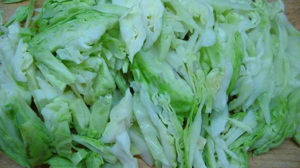 щи из капусты с курицей в мультиварке