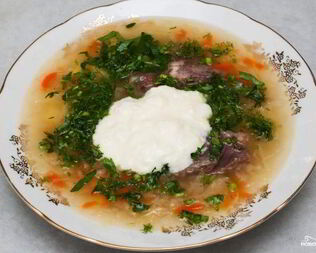 Щи из капусты со свининой