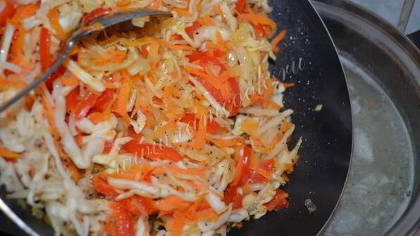 щи из квашеной капусты с пшеном