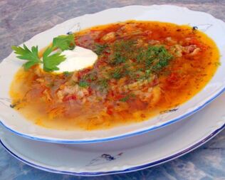 Щи из свежей капусты в горшочке