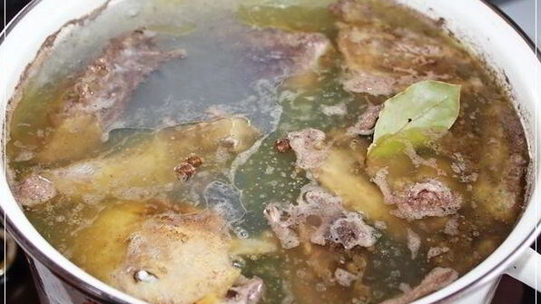 щи кислые с уткой