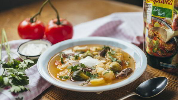 щи с тремя видами капусты