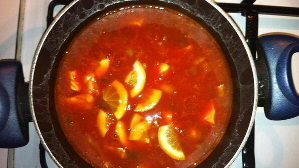 рыбная солянка