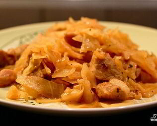 Солянка из кислой капусты с мясом