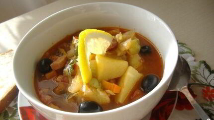 Солянка сборная мясная с капустой