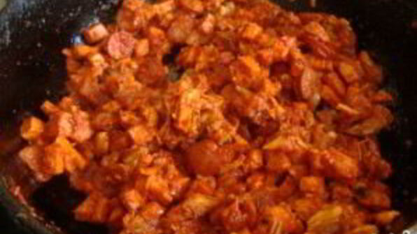 солянка сборная мясная с капустой