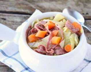 Суп из капусты с мясом