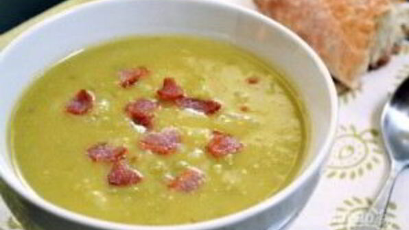 гороховый суп-пюре с беконом и картофелем