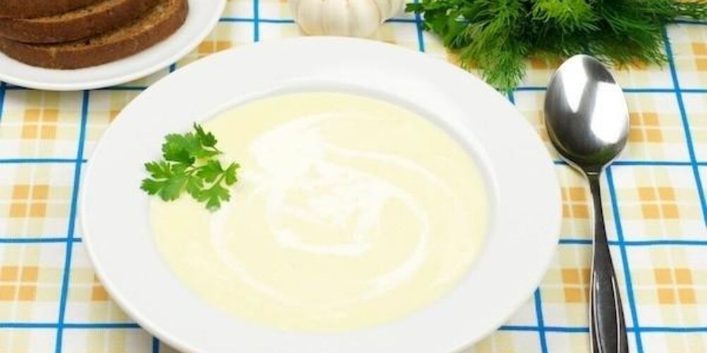 Рецепт картофельного супа-пюре с чесноком и сливками