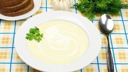 Картофельный суп-пюре с чесноком и сливками