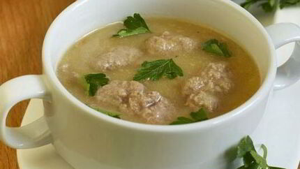 Картофельный суп-пюре с мясными клецками