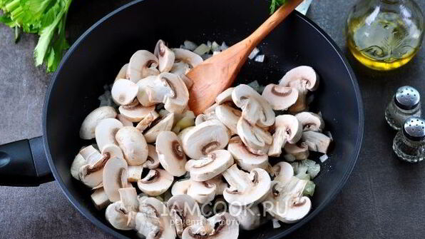 постный суп-пюре из шампиньонов