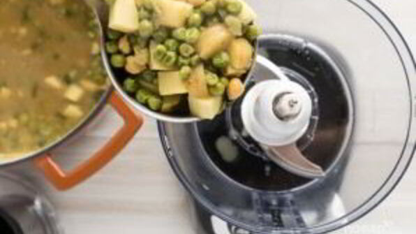 суп-пюре из горошка и нута