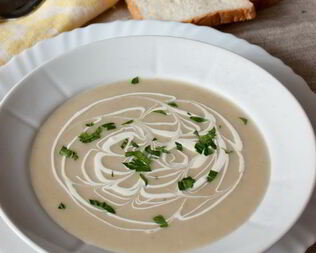 Суп-пюре из картофеля и порея