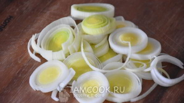 суп-пюре из цветной капусты и картофеля