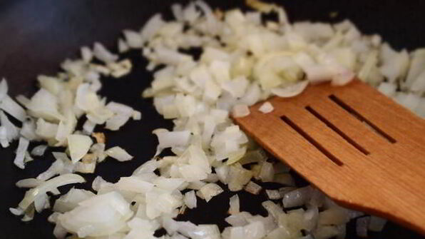 суп-пюре из тыквы с фрикадельками