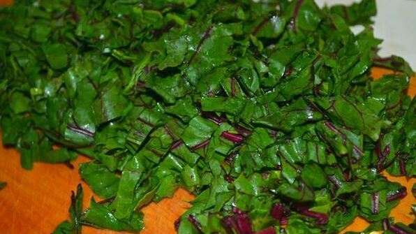 суп со свекольной ботвой