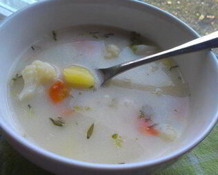 Сырно-сливочный суп с цветной капустой