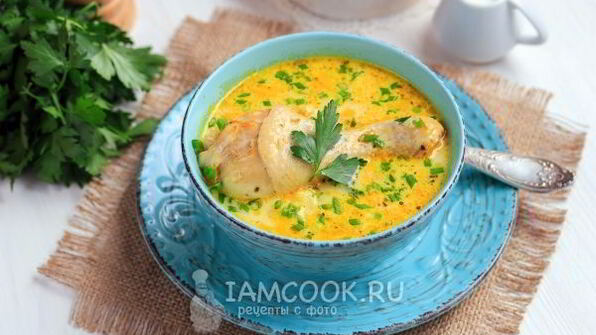 сырный суп из плавленного сыра с курицей