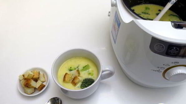 сырный суп с брокколи в мультиварке