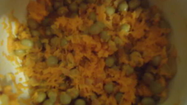 сырный суп с горошком