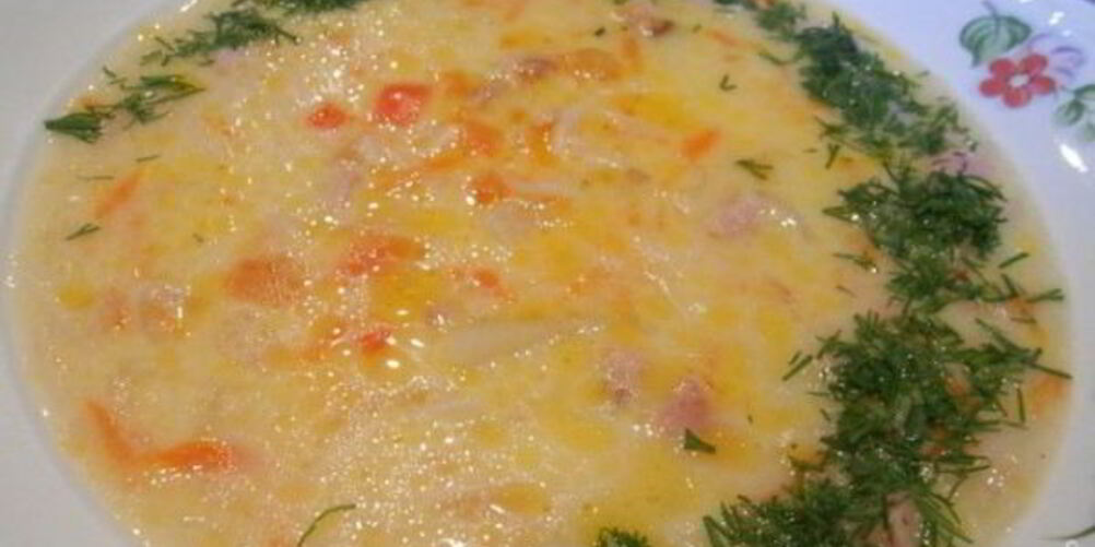 Рецепт сырного супа с колбасой