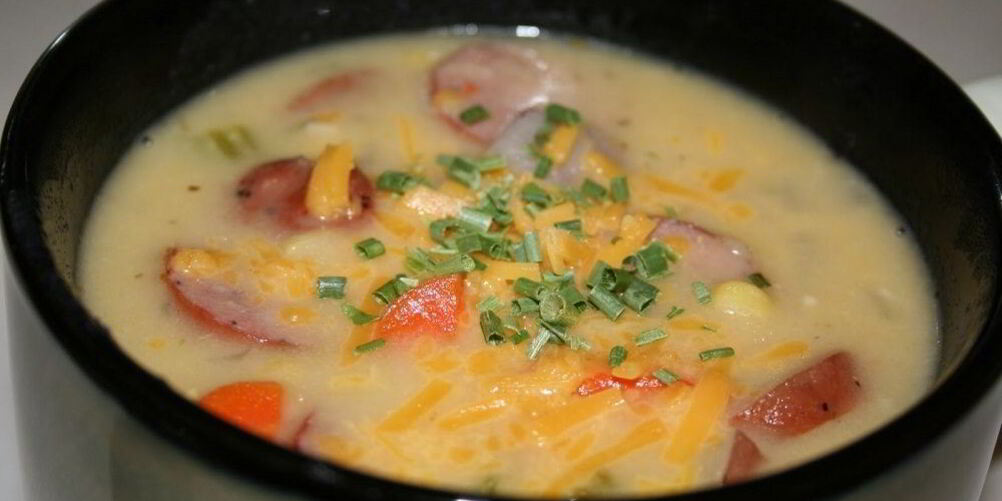 Рецепт сырного супа с копченой колбасой
