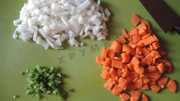 рыбный суп уха из красной рыбы