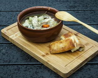 Щучья уха с блинчиками